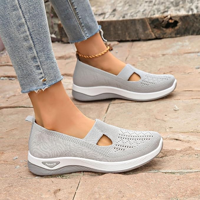 Chaussures Féminines - STRIDEKNIT