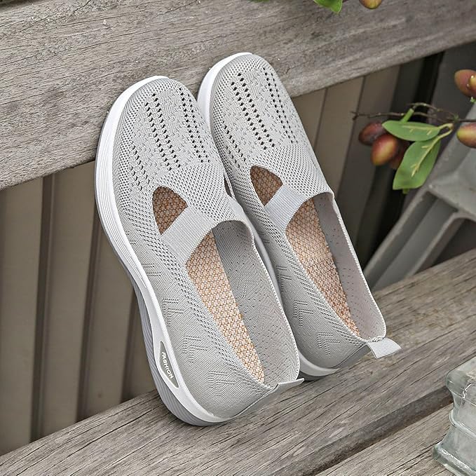 Chaussures Féminines - STRIDEKNIT