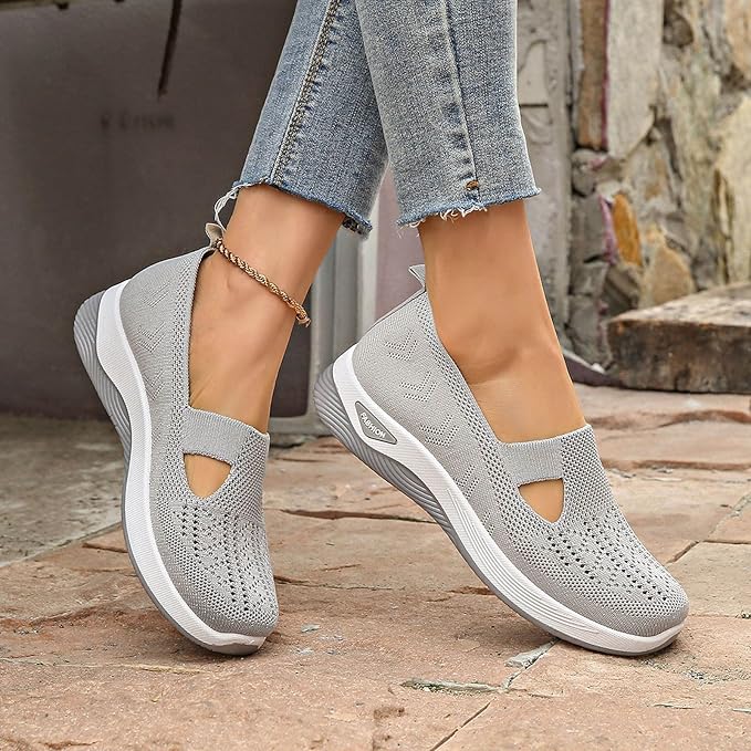 Chaussures Féminines - STRIDEKNIT