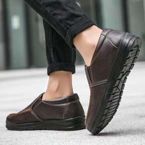 Chaussures fermées en cuir pour hommes